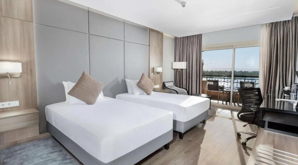 Executive Front Nile View at Steigenberger Nile Palace Luxor