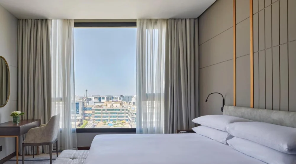 Arkan King Suite - Club Floor at Crowne Plaza West Cairo Arkan