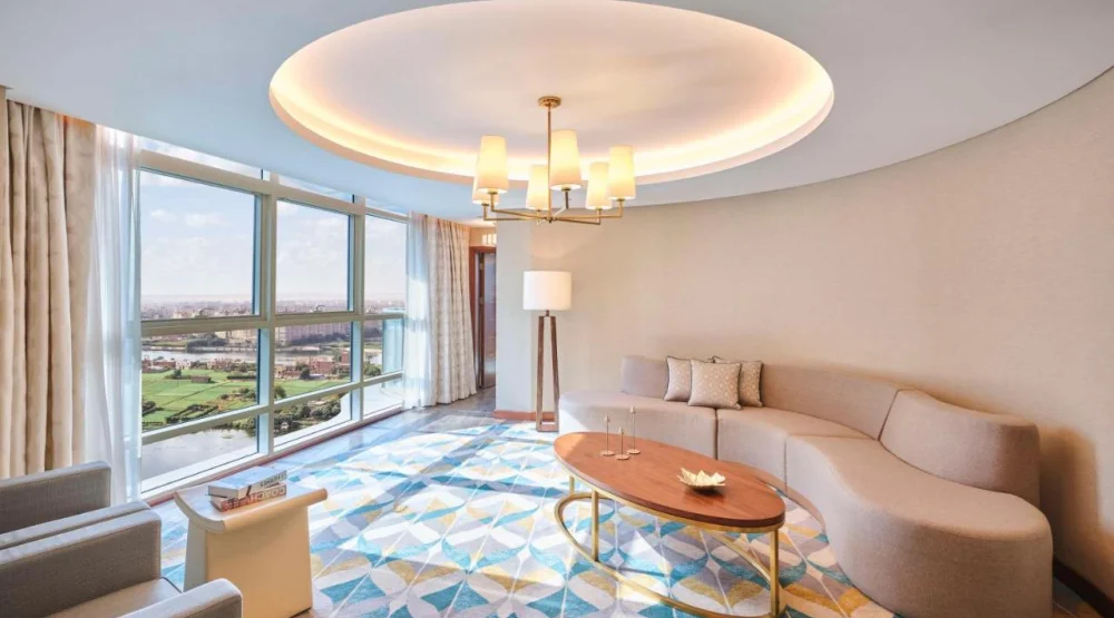 Grand One Bedroom Suite - Nile and Pyramids View at Hilton Cairo Nile Maadi