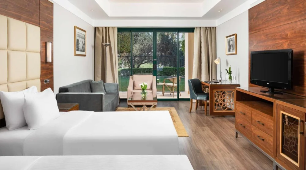 Executive Twin Room at Hilton Pyramids Golf