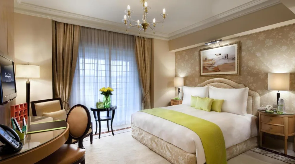 Madina Deluxe Room King at Kempinski Nile Hotel Cairo