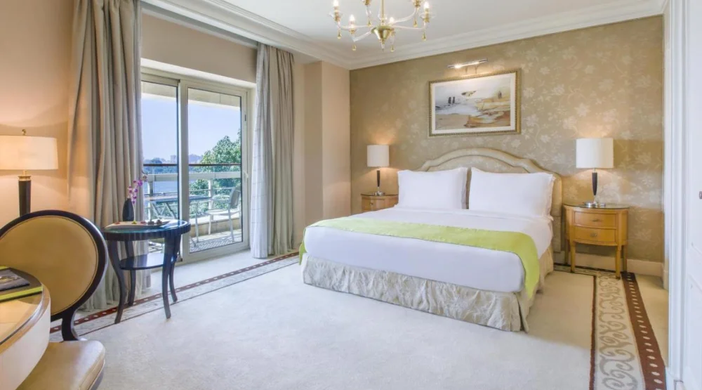 Nile Deluxe Room King at Kempinski Nile Hotel Cairo