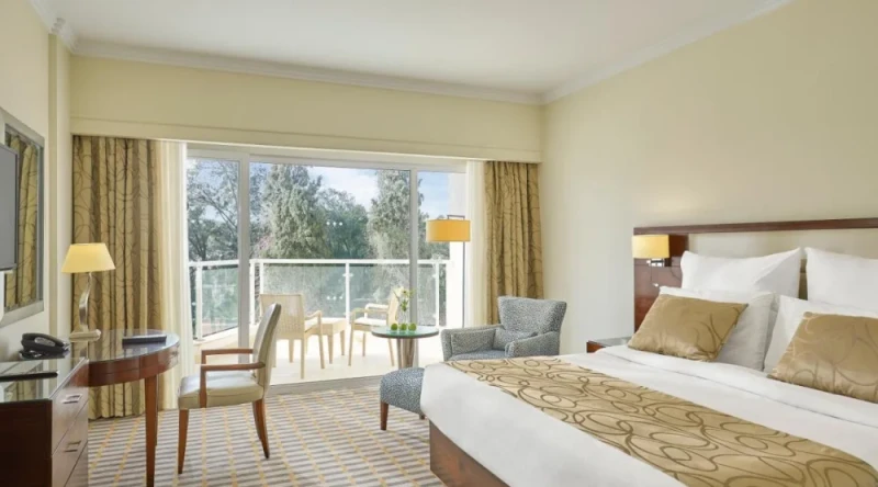 Junior Suite at Steigenberger Pyramids Cairo