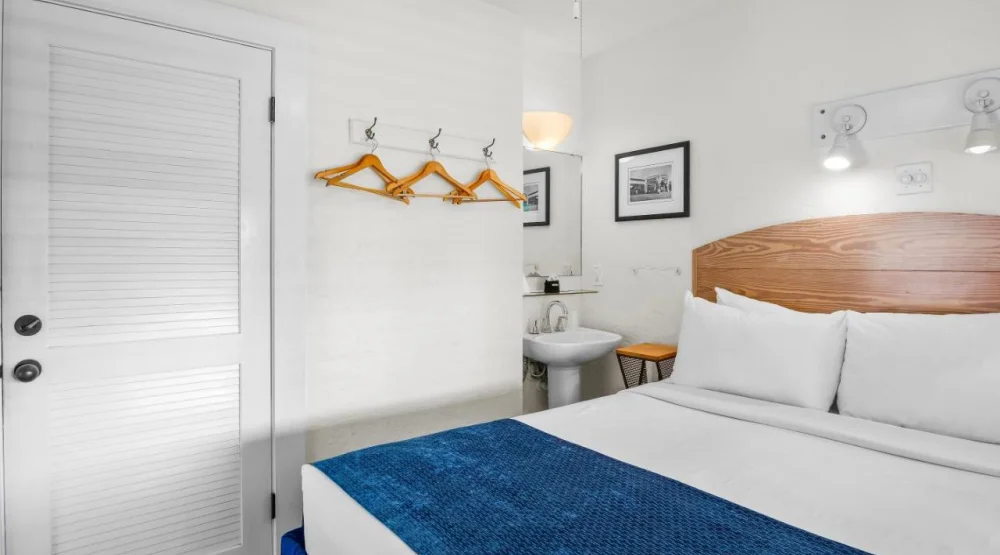 Queen Island Room at Eden House Key West