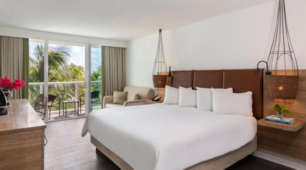 King Room with Partial Ocean View at Amara Cay Resort