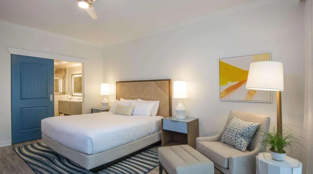 Resort King at Hawks Cay Resort