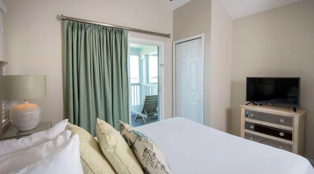 Two Bedroom Premium Villa - Two Queens at Hawks Cay Resort