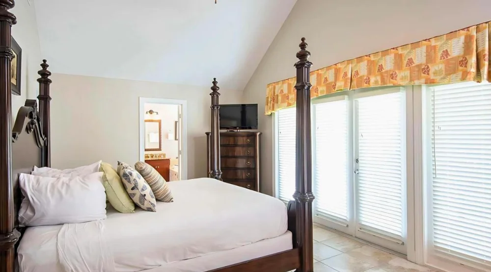 Three Bedroom Villa with Pool at Hawks Cay Resort