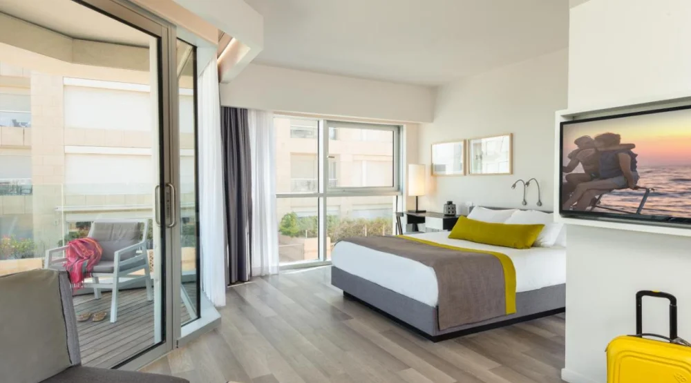 Deluxe Double Room with Balcony at Herods Herzliya