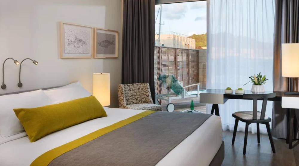 Executive Suite with Pool View and Balcony at Herods Herzliya