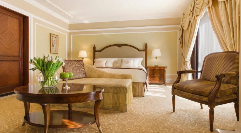 Deluxe Sea View Room at The Regency Kuwait