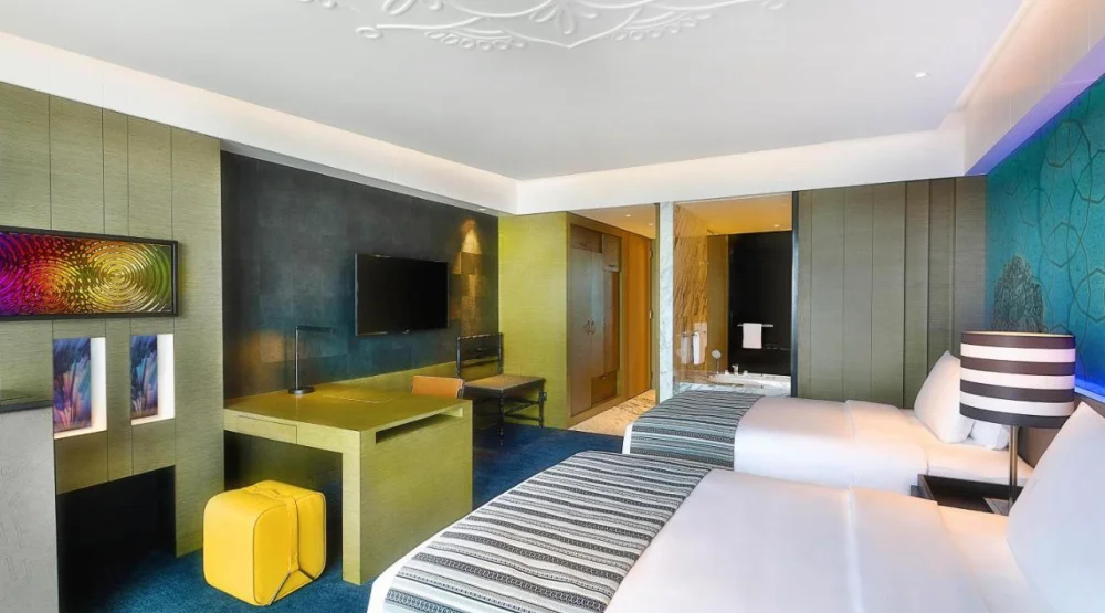 Wonderful Room, Two Double, Sea View, Balcony at W Muscat