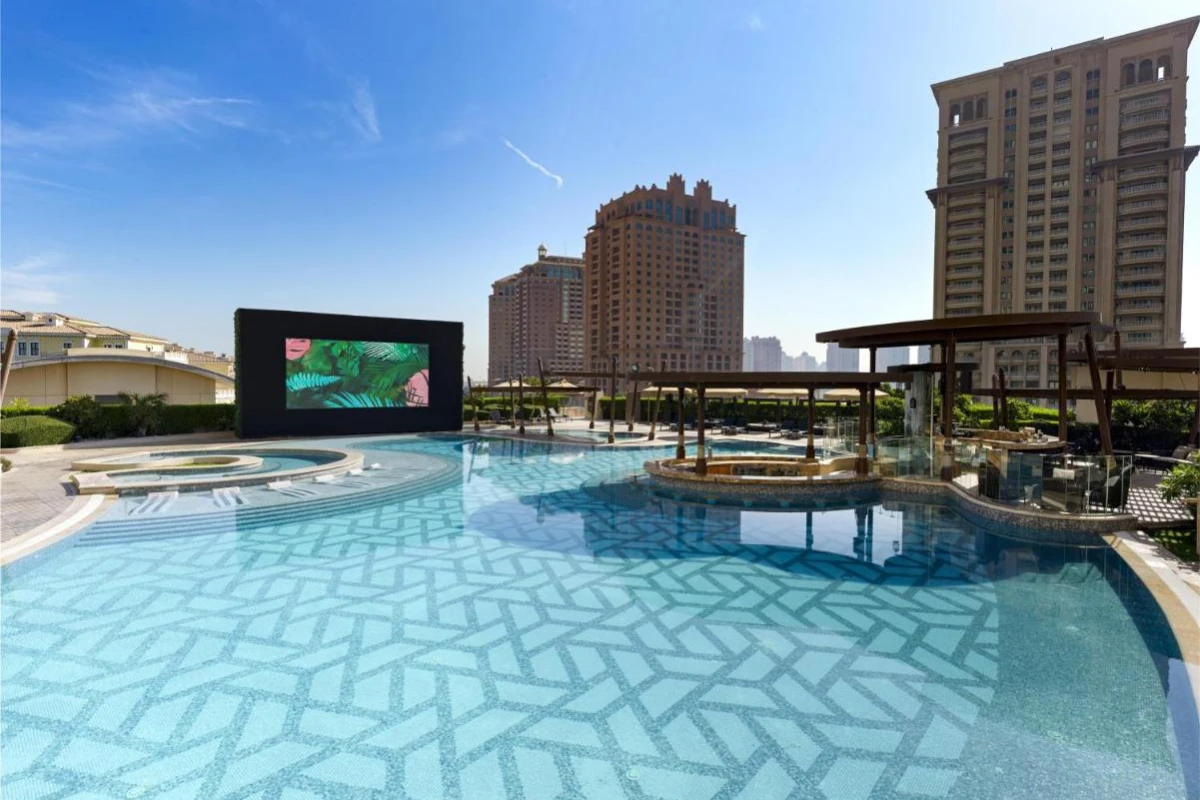 Hilton Doha The Pearl - Hotel Photo 6