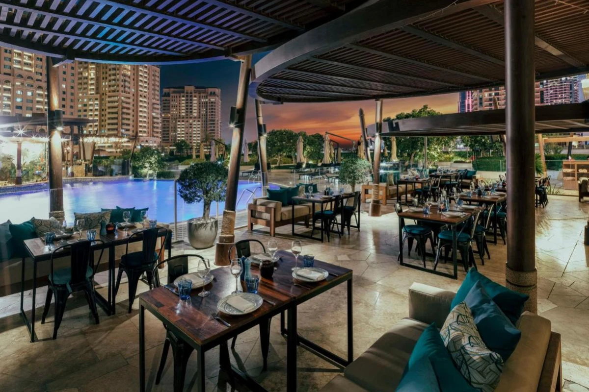 Hilton Doha The Pearl - Hotel Photo 9