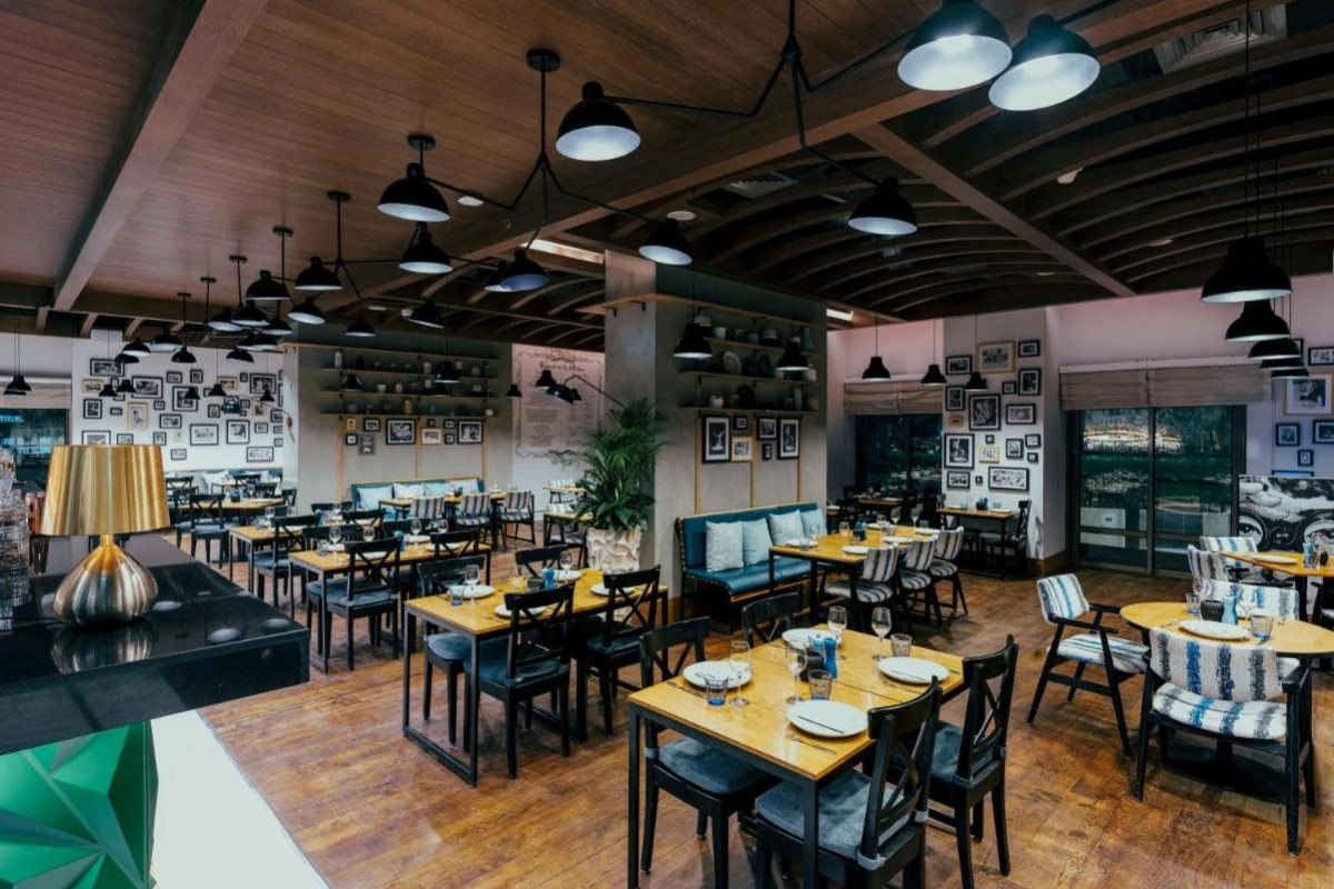 Hilton Doha The Pearl - Hotel Photo 12