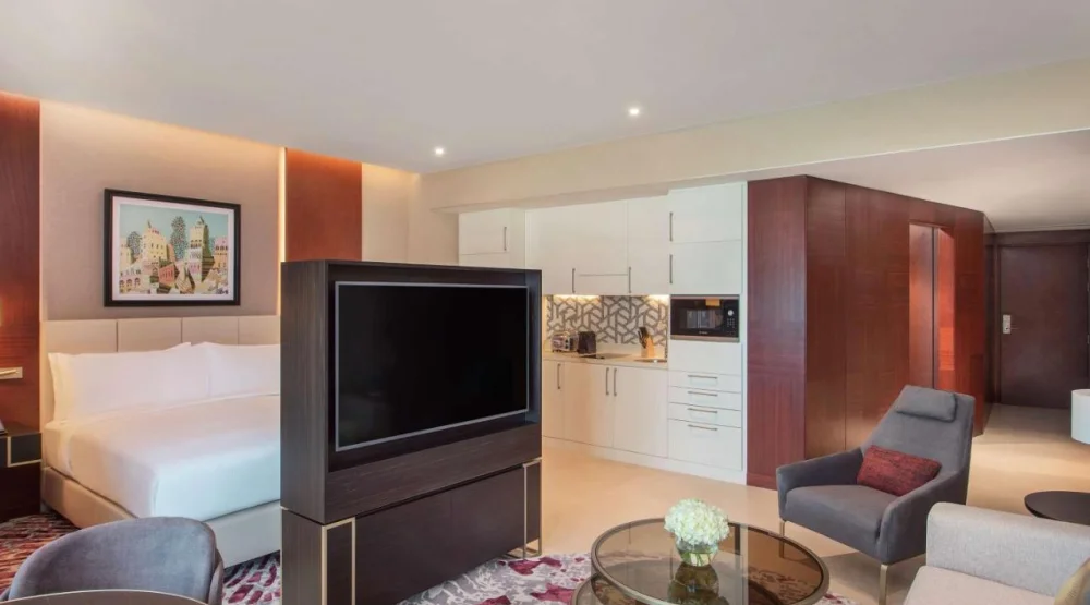 King Studio with Balcony at Hilton Doha The Pearl