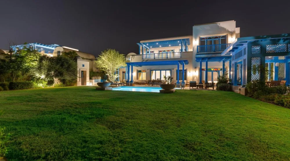 Three Bedroom Beach Villa with Private Pool – Three Bed Room at Hilton Salwa Beach Resort & Villas