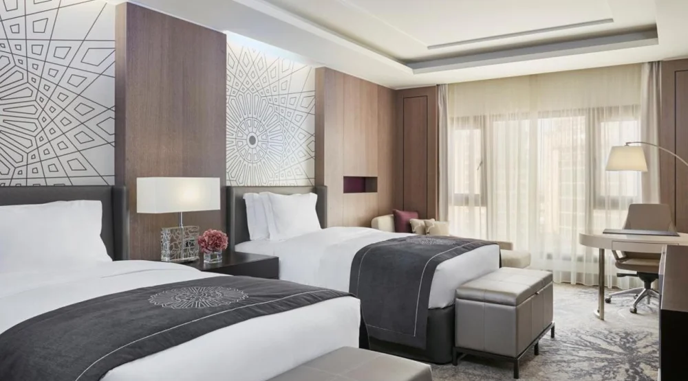Club Twin Room with City View at Intercontinental Doha Beach & Spa