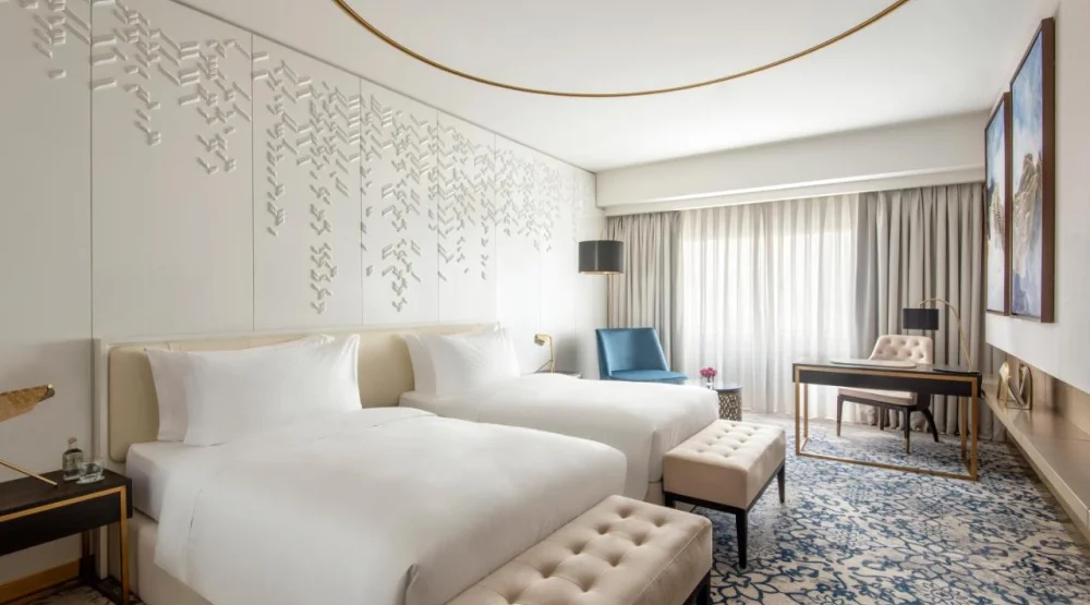 Deluxe Twin Room at Steigenberger Hotel Doha