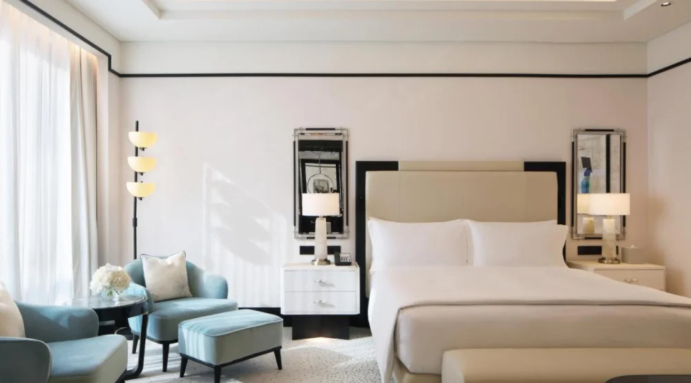 Deluxe King Room at Waldorf Astoria Doha West Bay