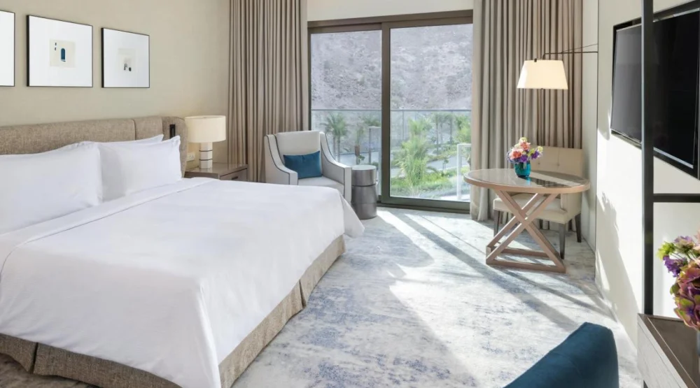 Deluxe Room Mountain View King at Address Beach Resort Fujairah