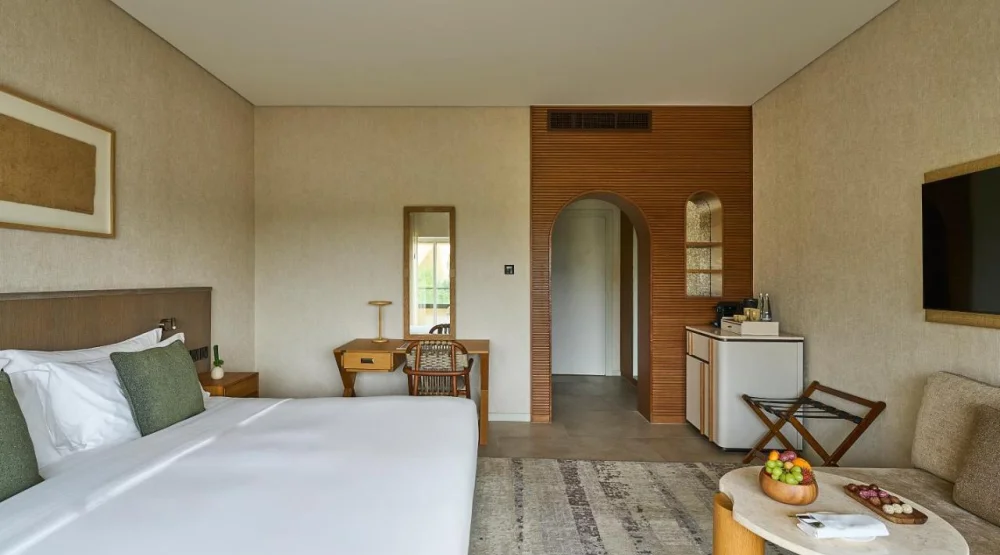 Deluxe King Room at ERTH Abu Dhabi Hotel