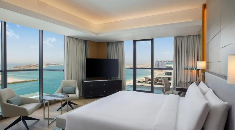 One Bedroom Deluxe Suite with Sea View and Balconies at Hilton Dubai Palm Jumeirah