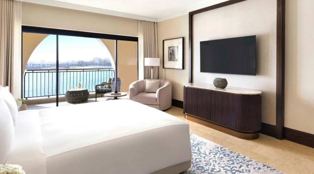 Club Suite at The Ritz-Carlton Abu Dhabi Grand Canal