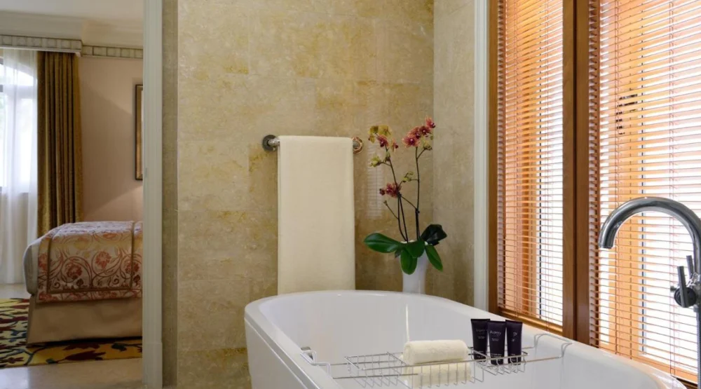 Garden Suite at The Ritz-Carlton Abu Dhabi Grand Canal