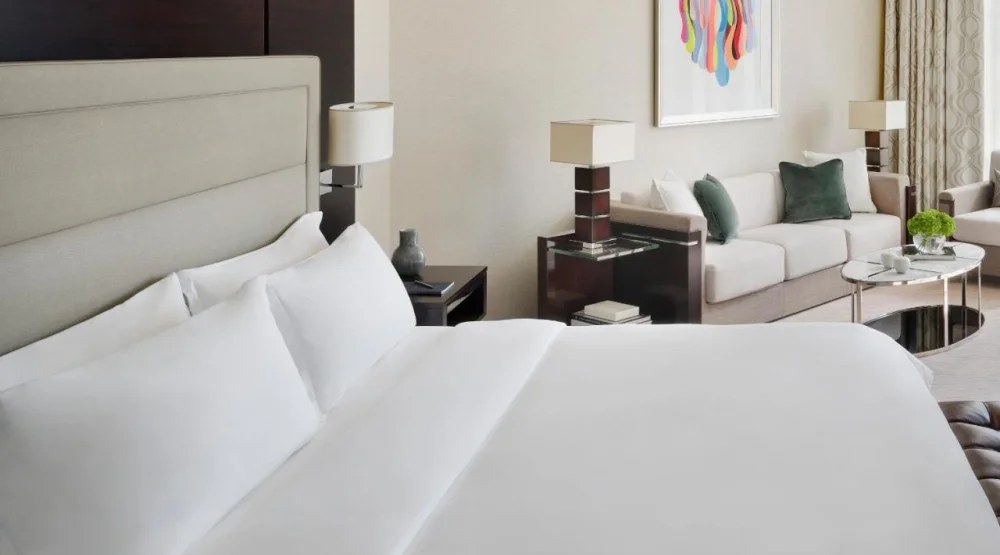 Deluxe Twin Room - City View at Rosewood Abu Dhabi