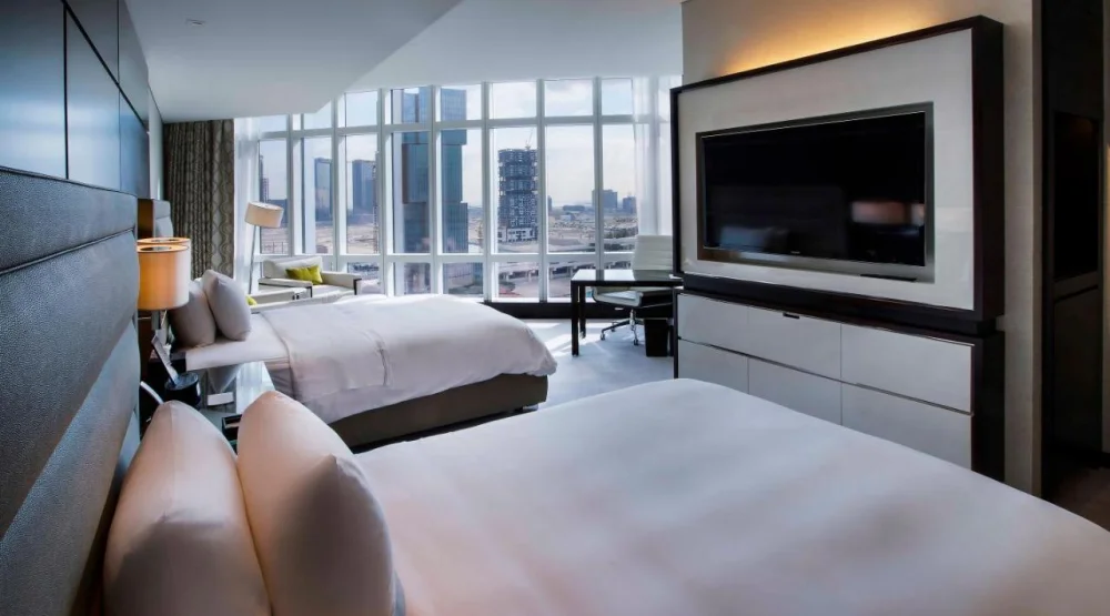 Executive Twin Room - City View at Rosewood Abu Dhabi