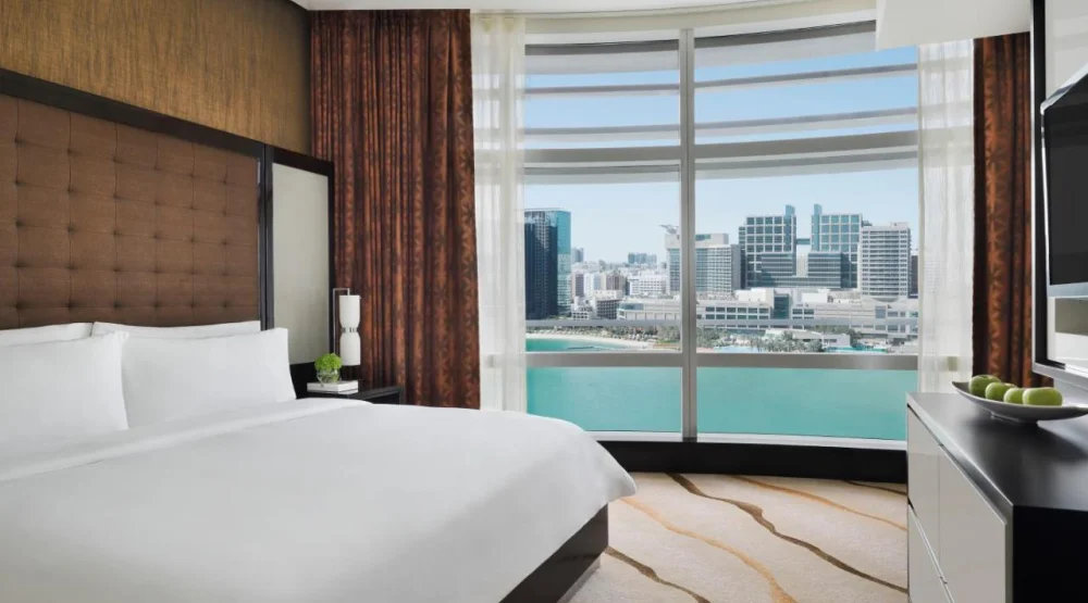 Rosewood Suite - Panoramic View at Rosewood Abu Dhabi