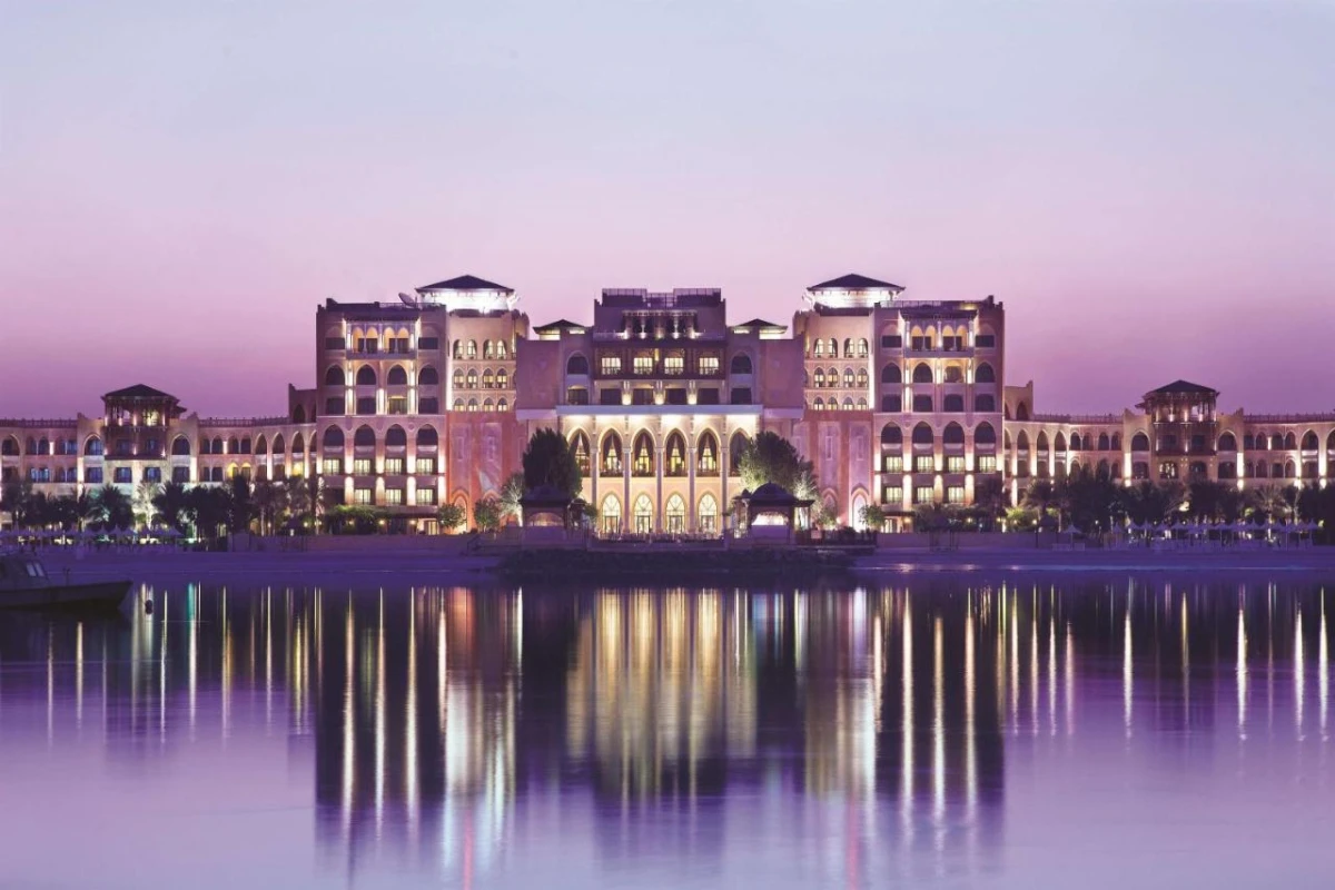 Shangri La Qaryat Al Beri - Hotel Photo 1
