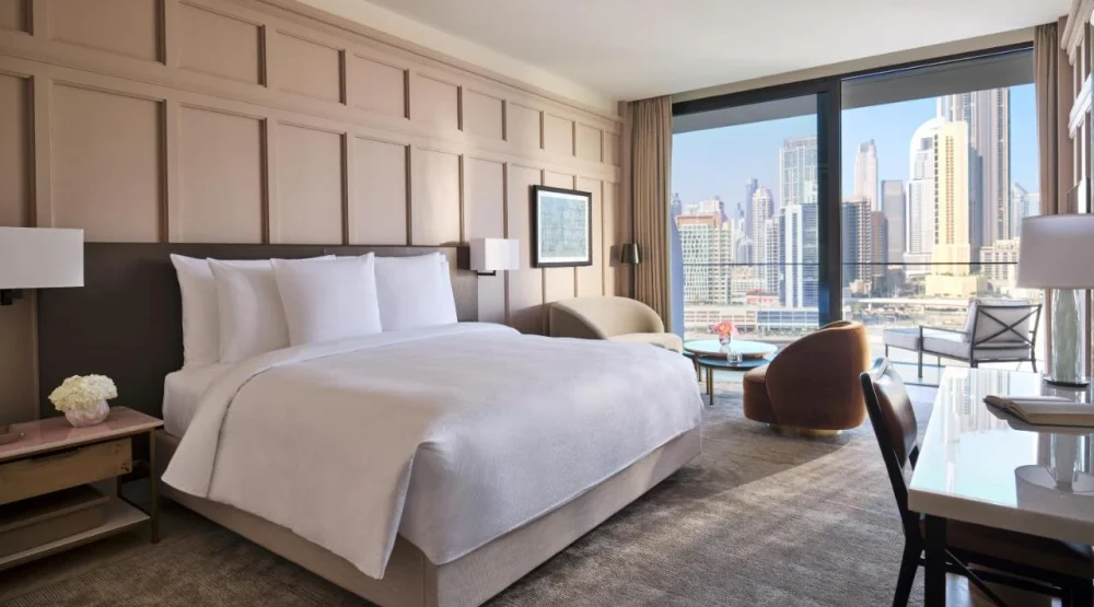 Marina Junior Suite at The Lana Dorchester Collection