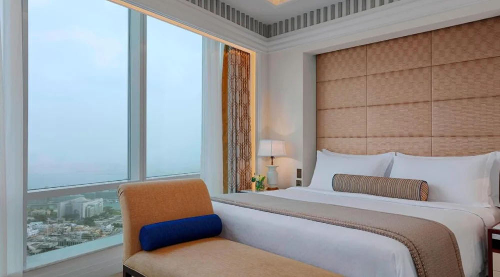 Junior Suite One Bedroom Suite, One King, City View at The St. Regis Abu Dhabi