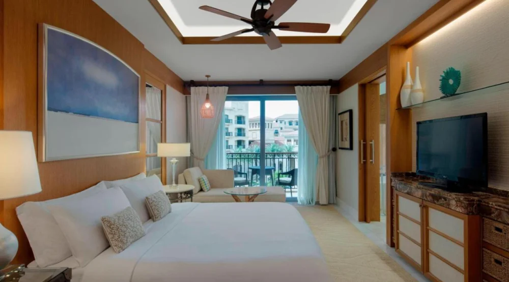 Superior Room, Guest Room, One King, Sofa Bed, Balcony at The St. Regis Saadiyat Island Resort