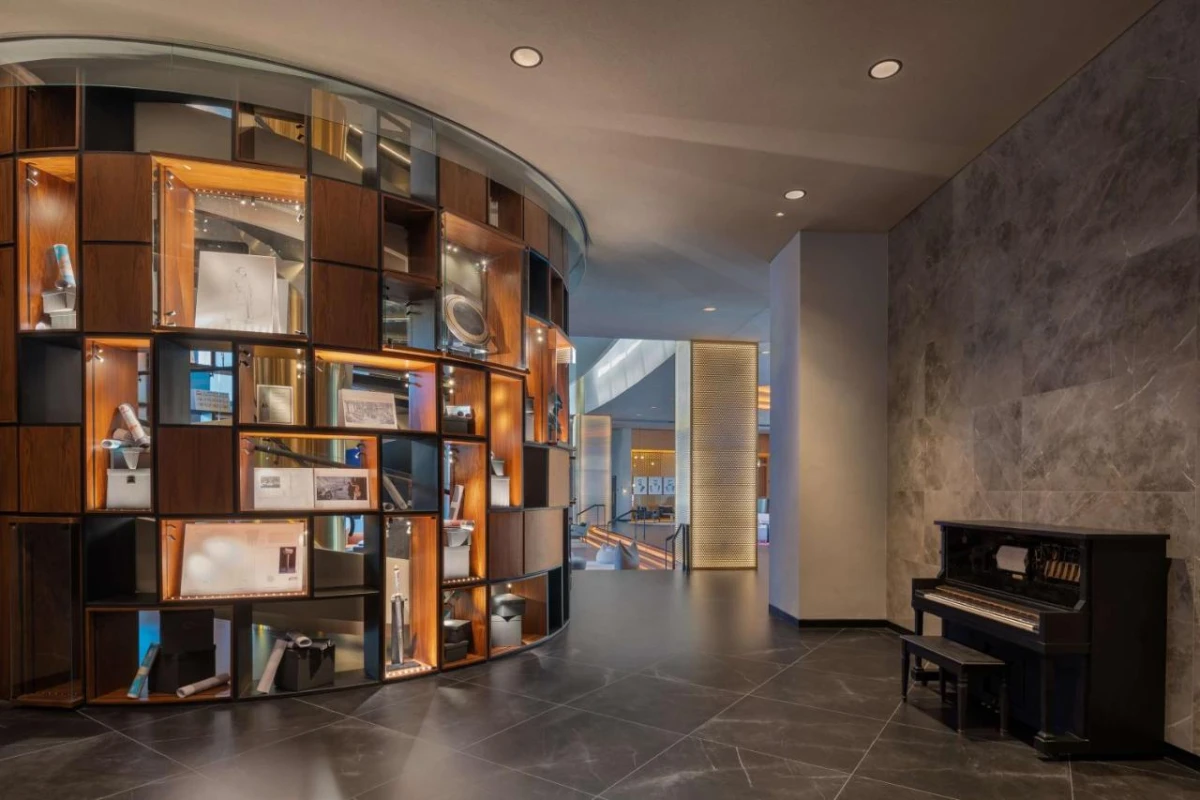 The WB Abu Dhabi Curio Collection By Hilton - Hotel Photo 13