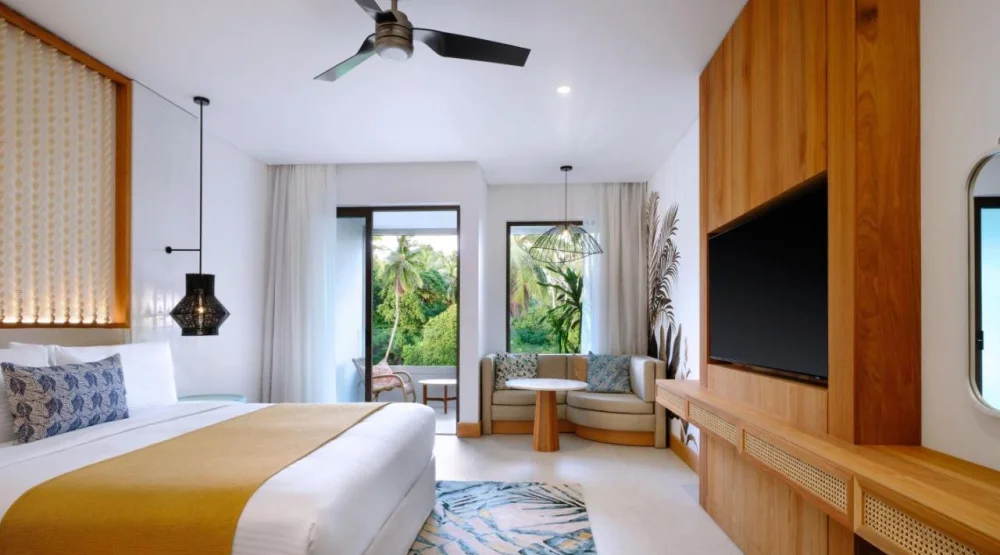 Deluxe King Room with Balcony and Partial Sea View at Laila a Tribute Portfolio Resort