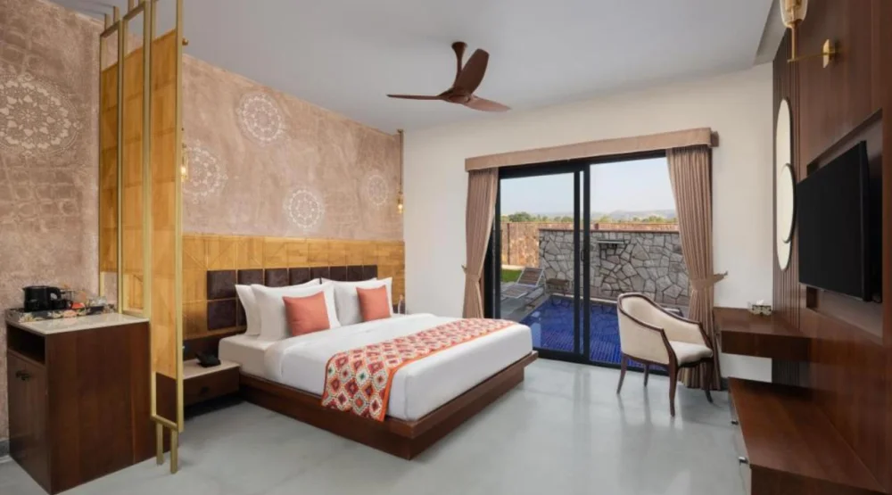 Luxury Room with Plunge Pool at Bookmark Resorts Jogi Mahal Ranthambore