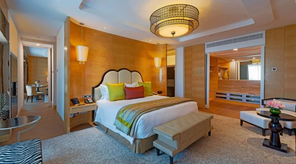 Chola Suite, One Bedroom Suite, One King, City View, North Wing at ITC Grand Chola A Luxury Collection Hotel