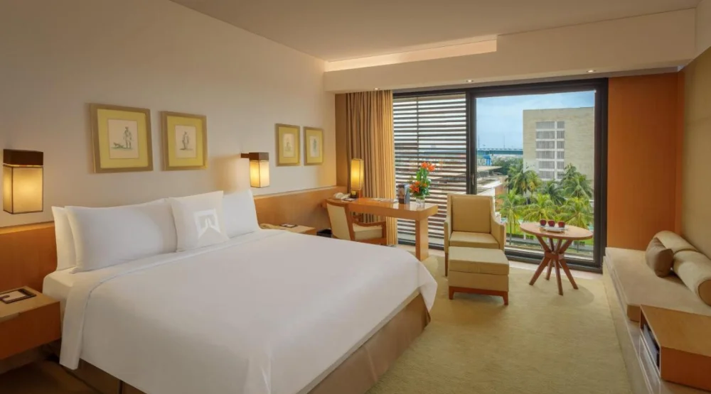 Towers Guest Room, One Queen at ITC Sonar a Luxury Collection Hotel