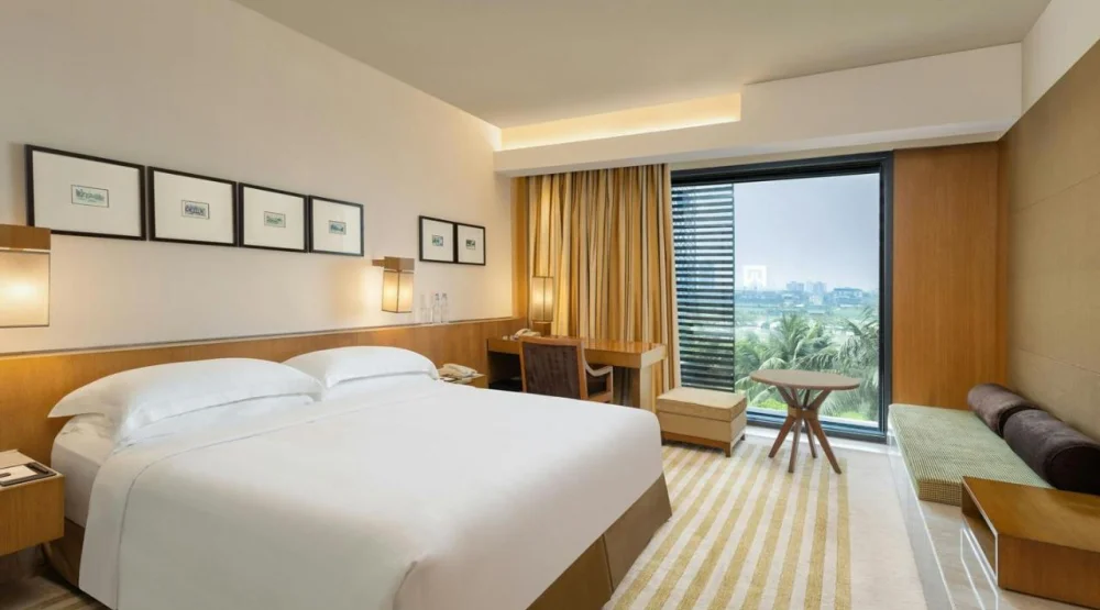 Room with King Bed Or Queen Bed at ITC Sonar a Luxury Collection Hotel