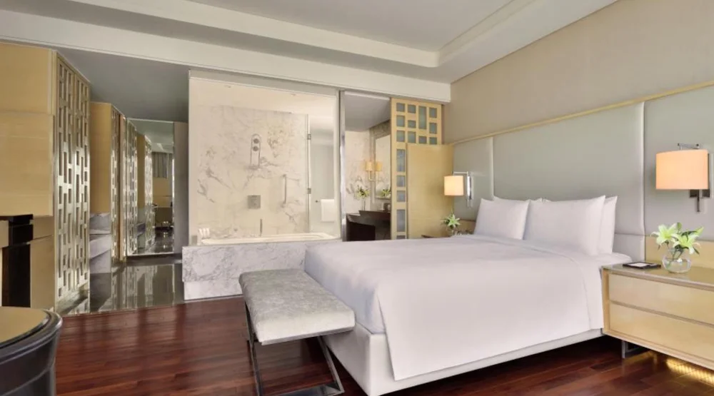 Deluxe King Room with Bathtub at JW Marriott Hotel Chandigarh