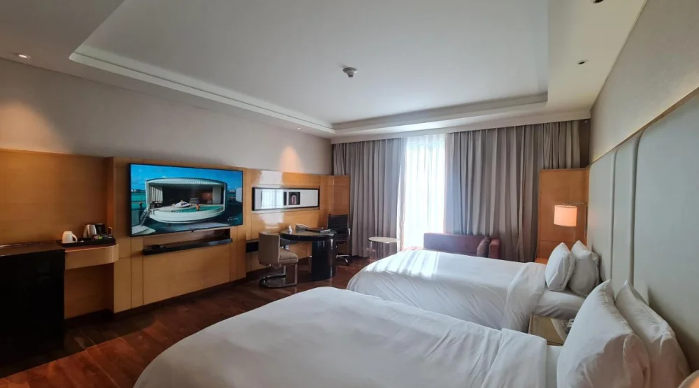 Deluxe Twin Room with Bathtub at JW Marriott Hotel Chandigarh