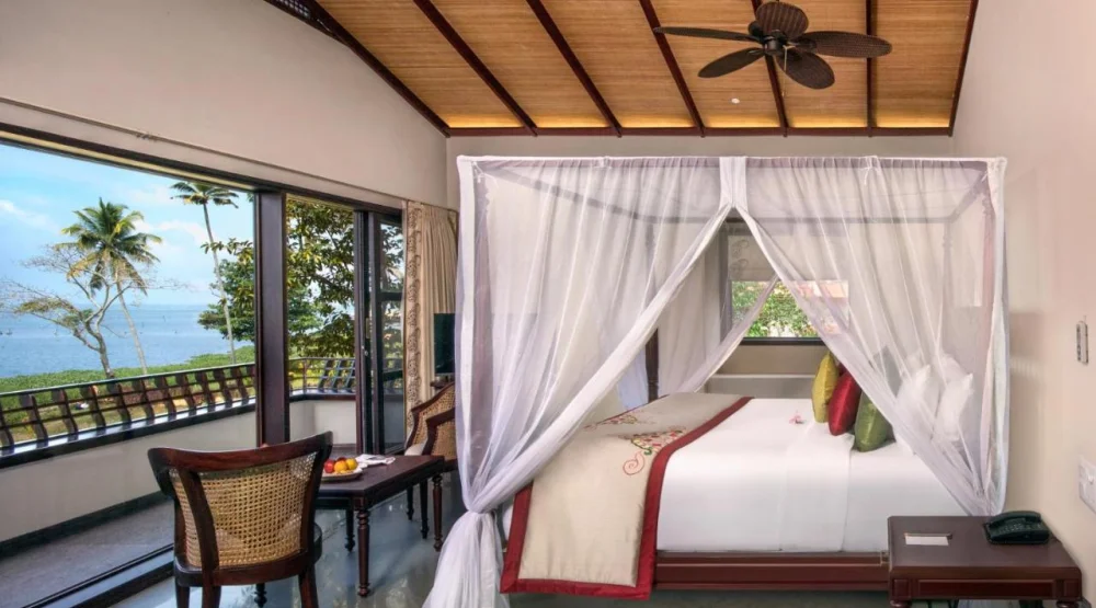 Superior Villa with Lake View at Niraamaya Retreats Backwaters & Beyond