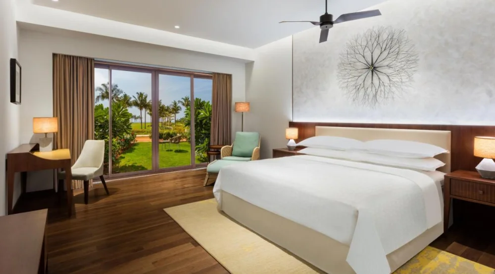 Sea View with Garden King Bedded Room at Sheraton Grand Chennai Resort & Spa