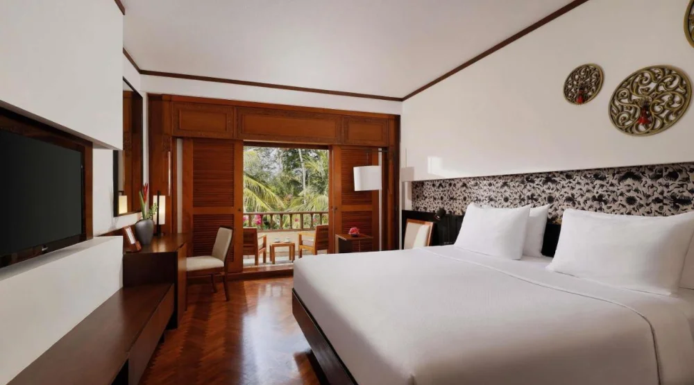 Superior King Room at Nusa Dua Beach Hotel & Spa