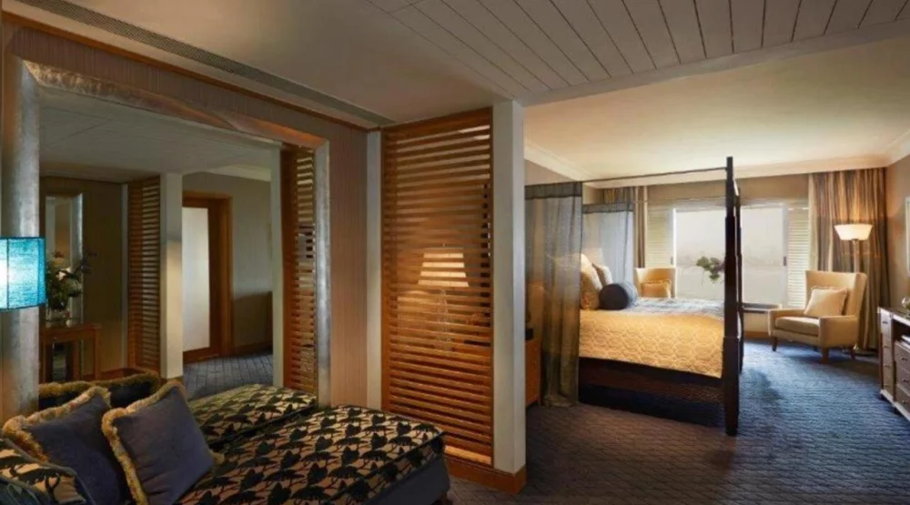 Presidential Suite Sea View King Bed at Taj Lands End