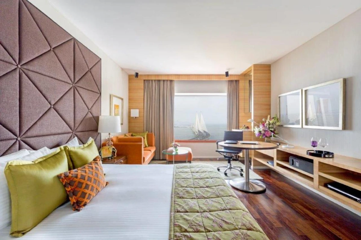 Taj Lands End - Hotel Photo 12