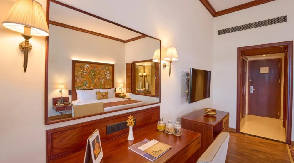 Grand Heritage Twin at The Leela Ashtamudi A Raviz Hotel